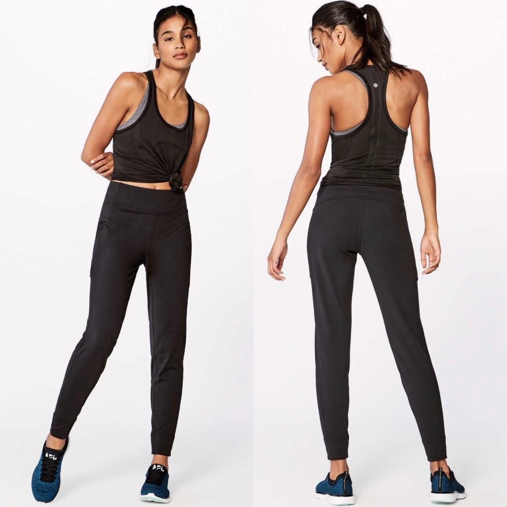 Sold Out Lululemon Run On Jogger Black Size 4 NWT